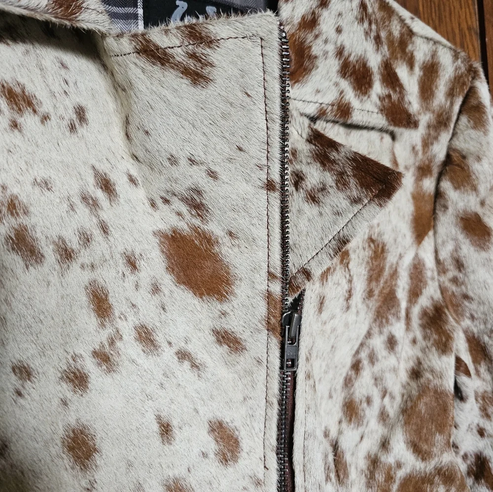 Genuine Hair-On Leather Cowhide Jacket - Picture 7 of 9